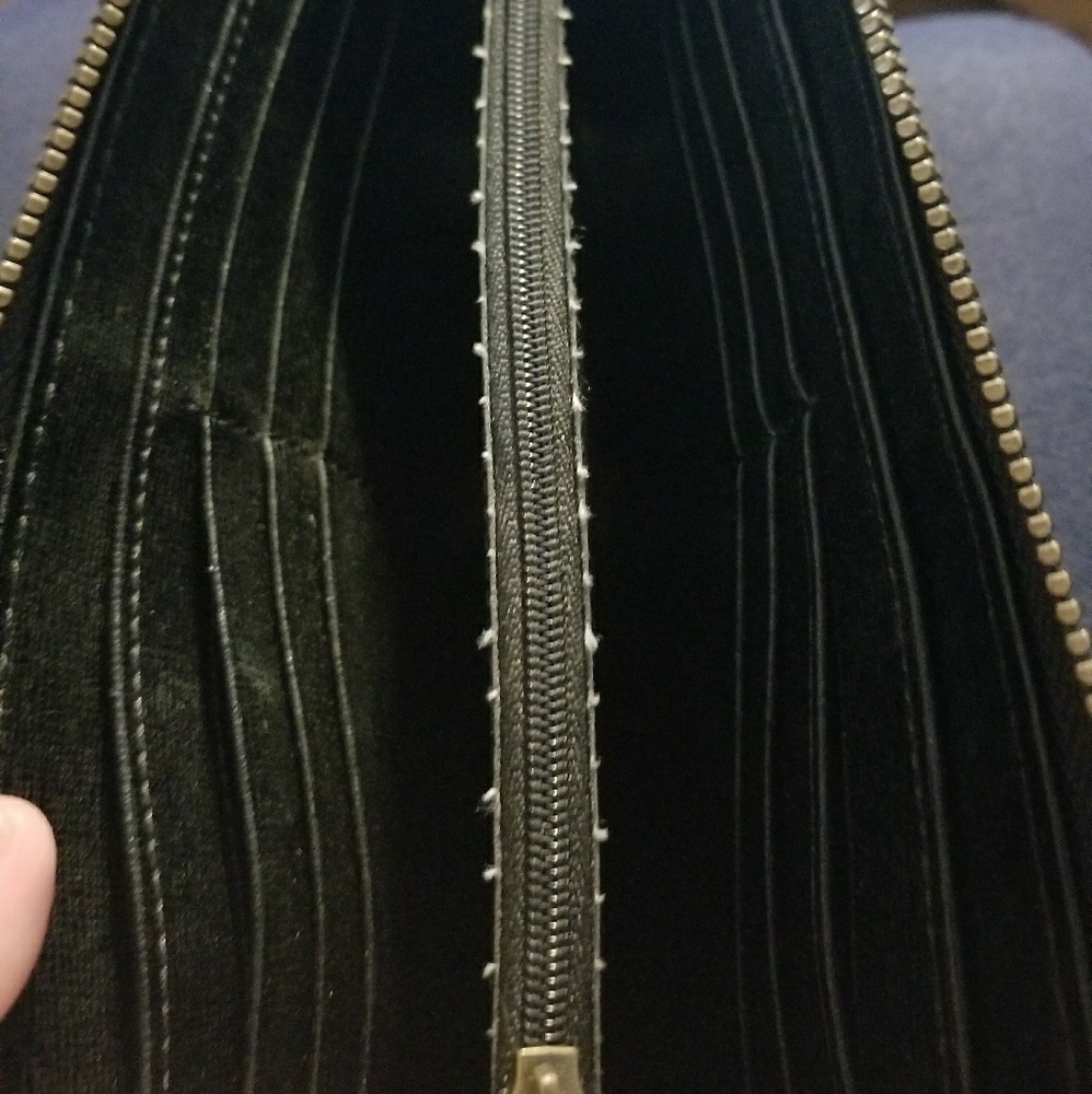 Fossil Wallet - Picture 2 of 2